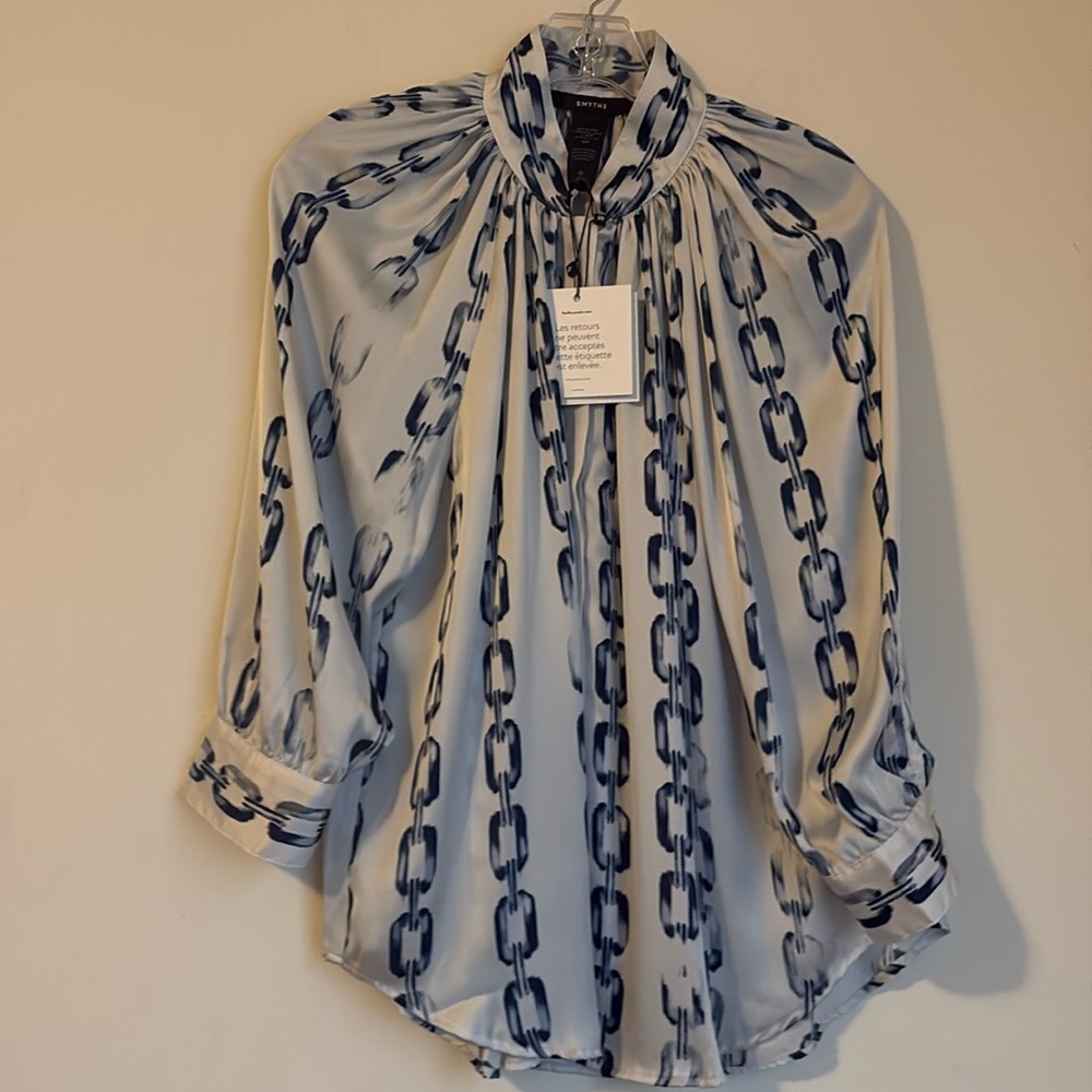 Smythe small /p women’s blouse silver & blue